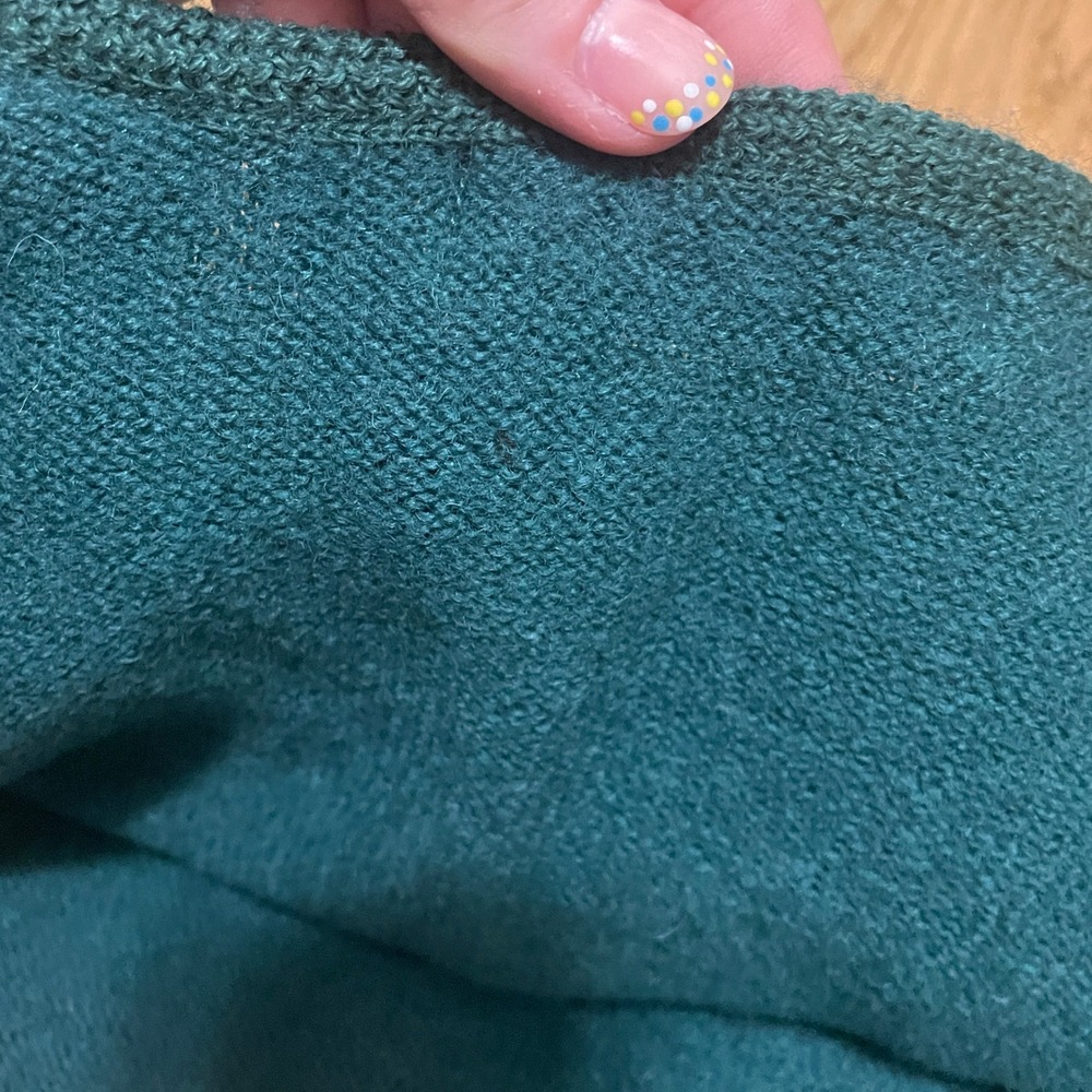 VTG Karen Scott Petites Medium Wool Cardigan Sweater Green Gold Button Academia - Picture 9 of 10